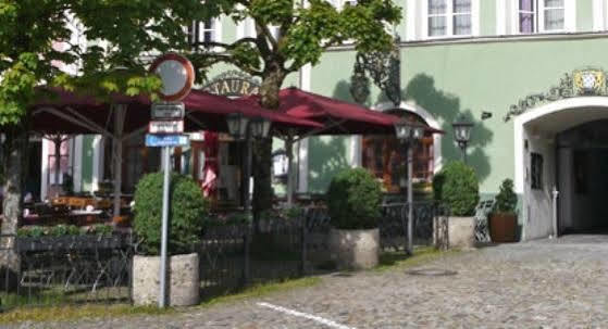 Hotel Bayerischer Hof Burghausen Zewnętrze zdjęcie